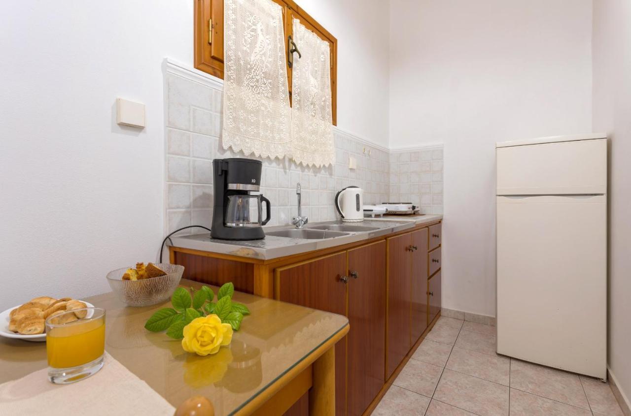 Anemomylos - Private Pool, Family Escape, By Zantewize Apartment