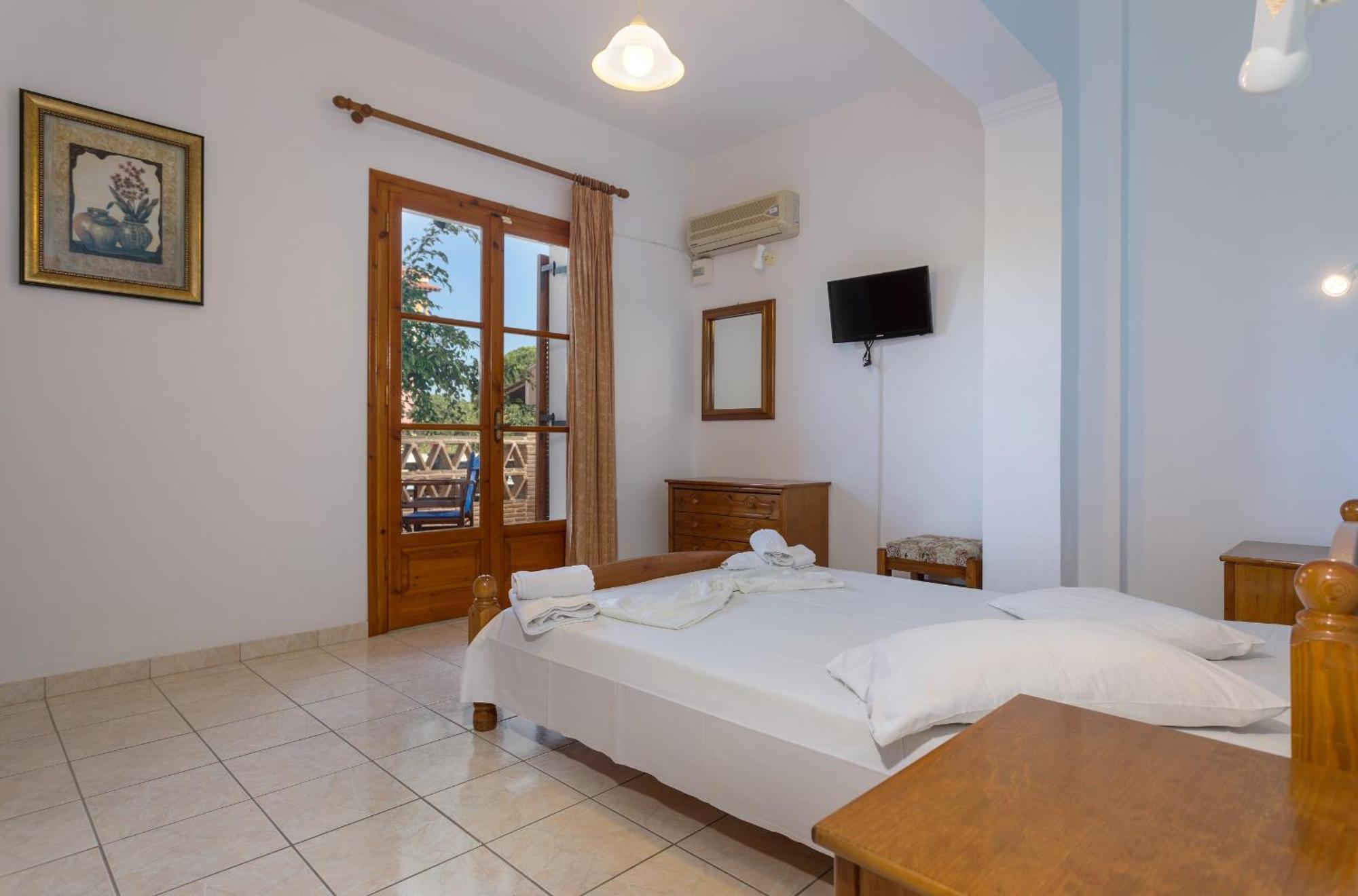 Anemomylos - Private Pool, Family Escape, By Zantewize * Vasilikos (Zakynthos)