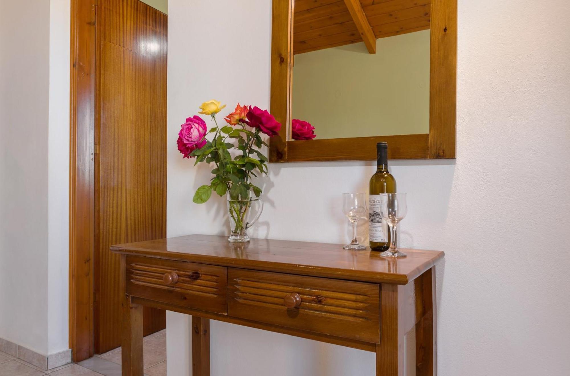 Anemomylos - Private Pool, Family Escape, By Zantewize Apartment Vasilikos (Zakynthos)